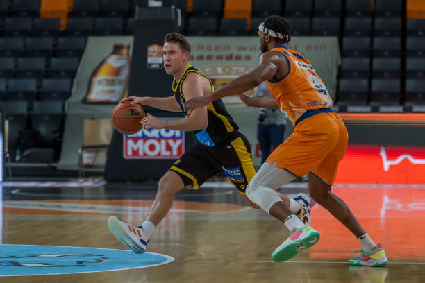 的进攻也被 的进攻也被