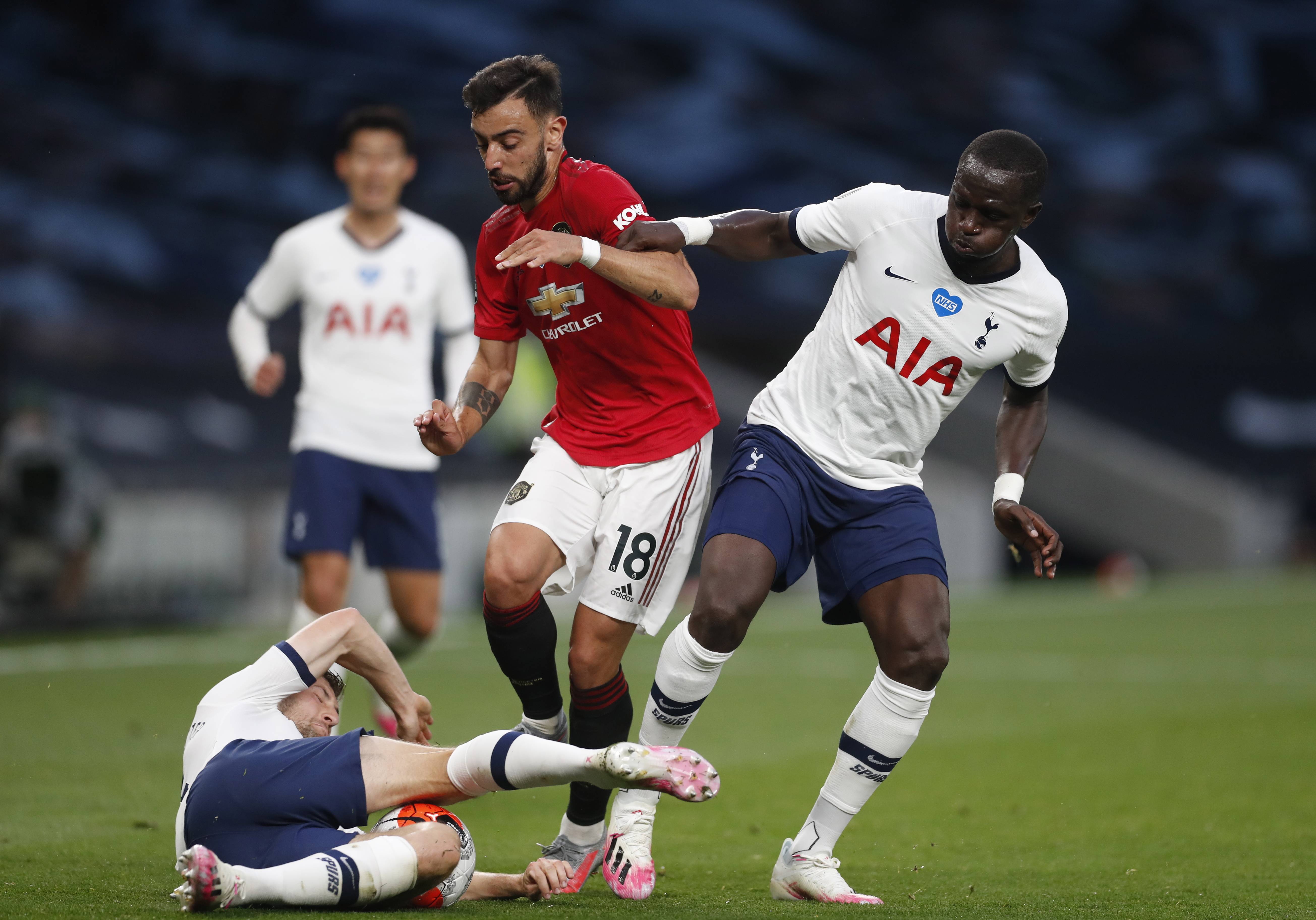 如今的梁靖 如今的梁靖