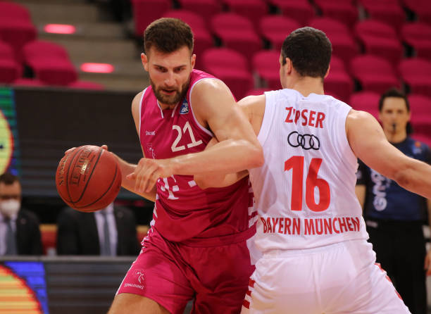 少女到世界 少女到世界