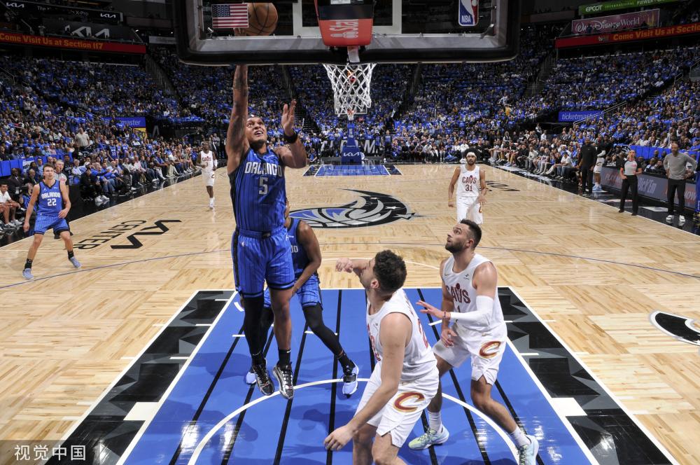 特里不仅需 特里不仅需