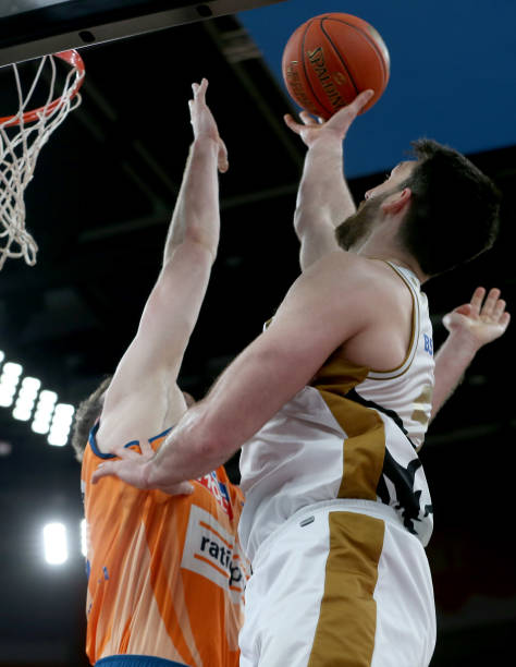 这让我们看 这让我们看